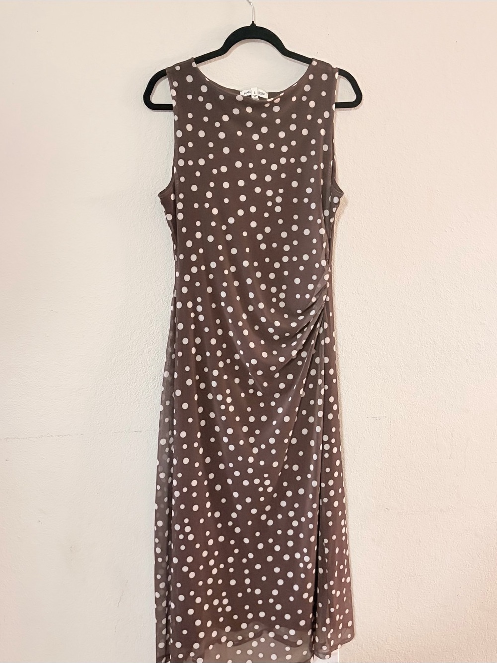 Harlow & Rose woman’s Sleeveless Brown Polka Dot Midi Dress size L feminine